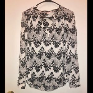 White and black floral blouse